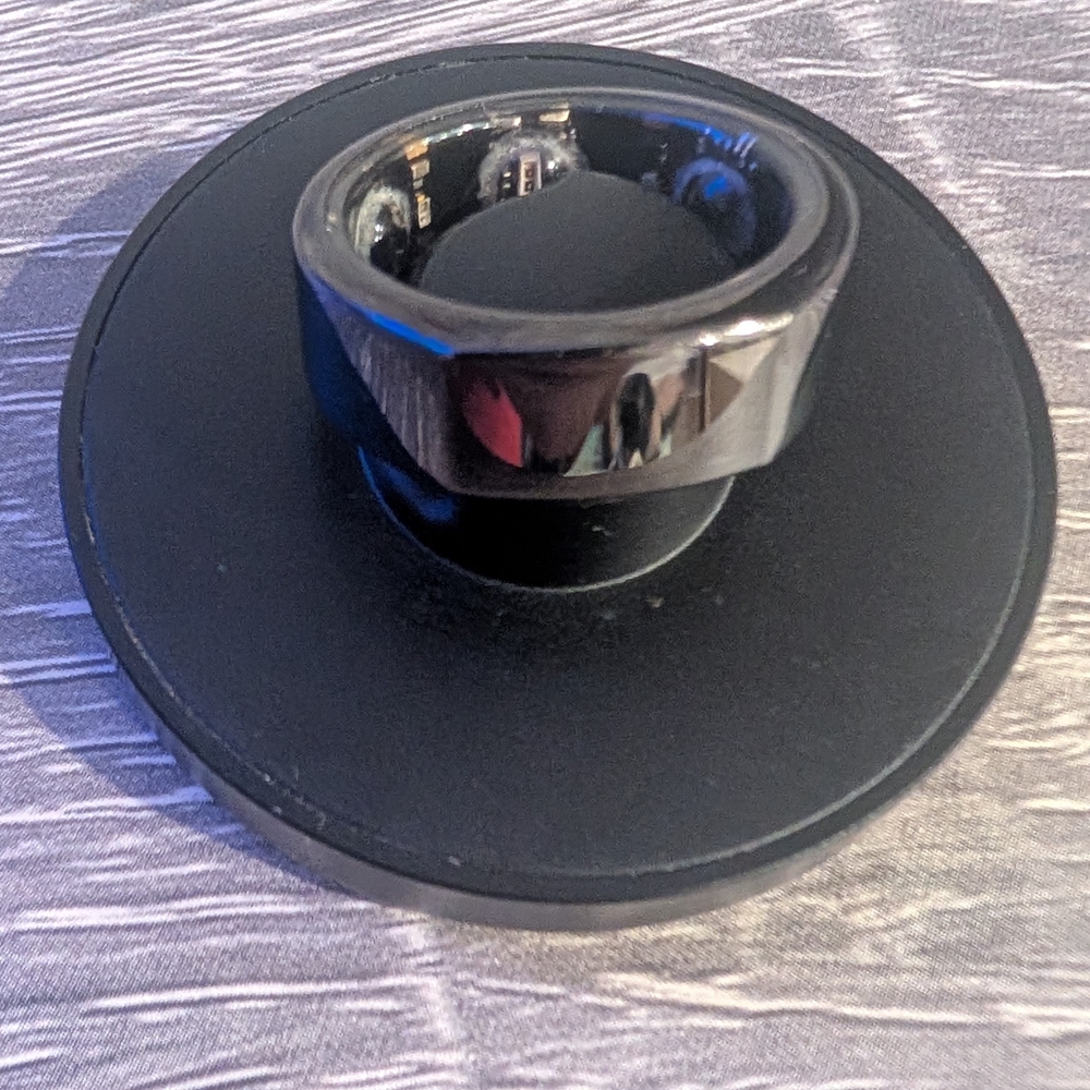 Oura Ring Gen 3 Size 08 With Charger
